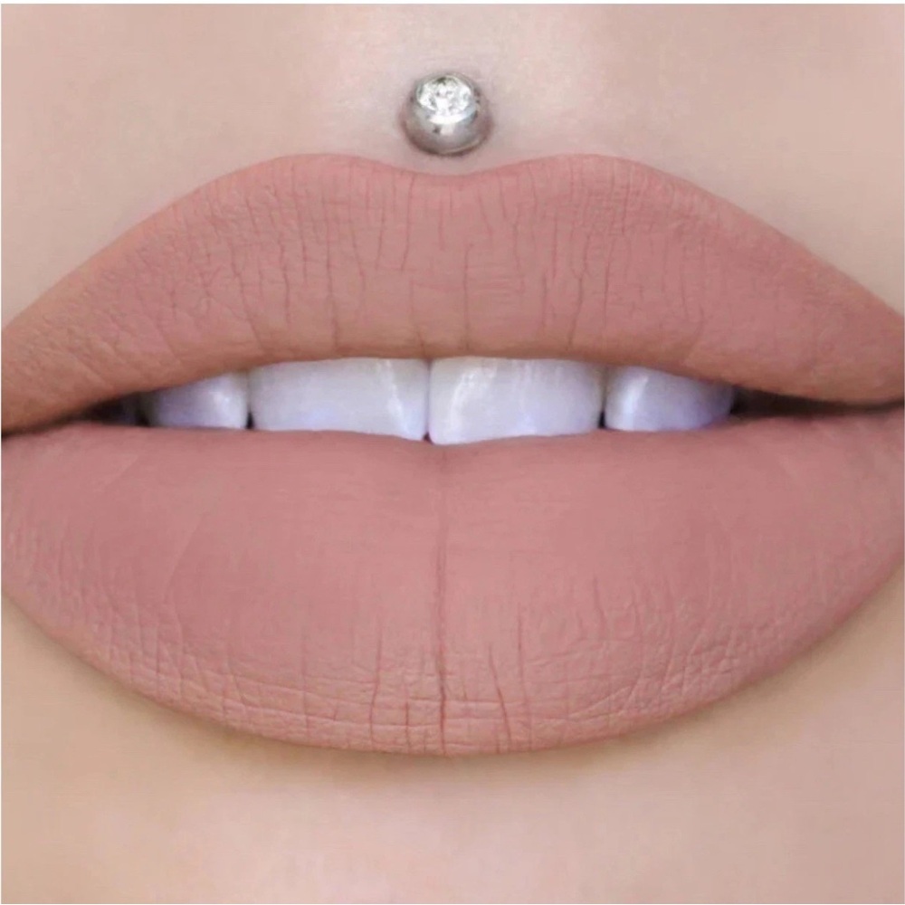 NEW Jeffree Star Velour Liquid Matte Nude Lipstick - Mannequin
